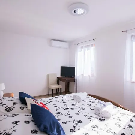 Apartman Sunrise *